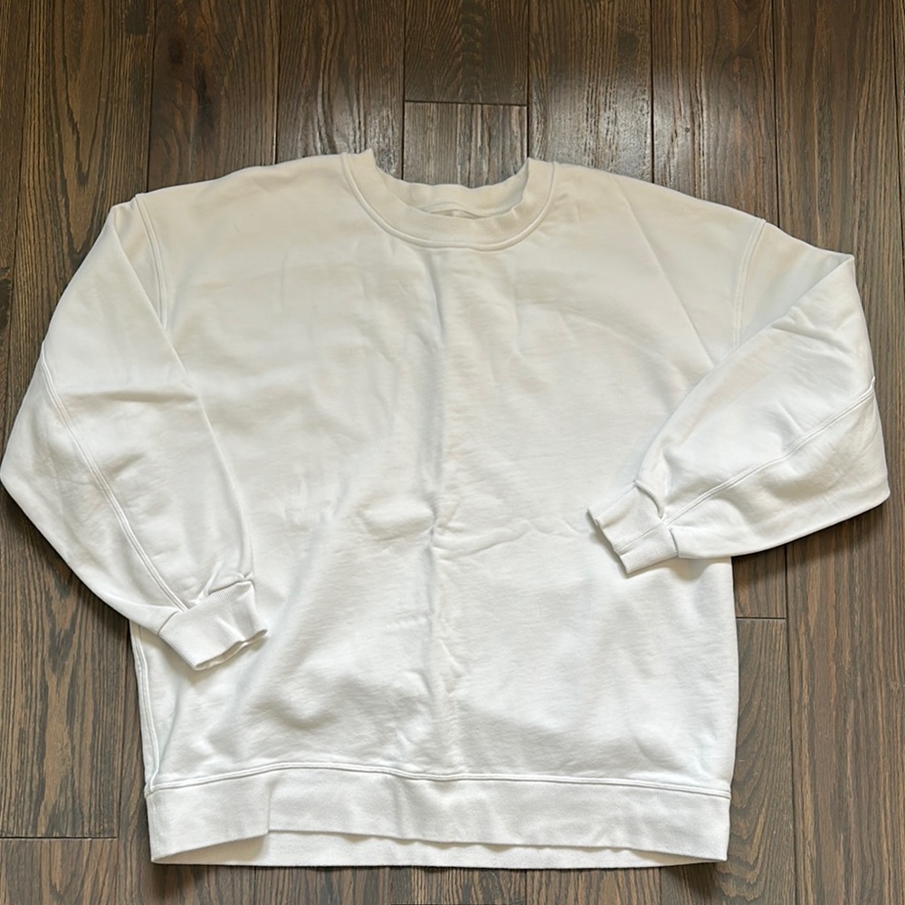 Lululemon perfectly oversized crew